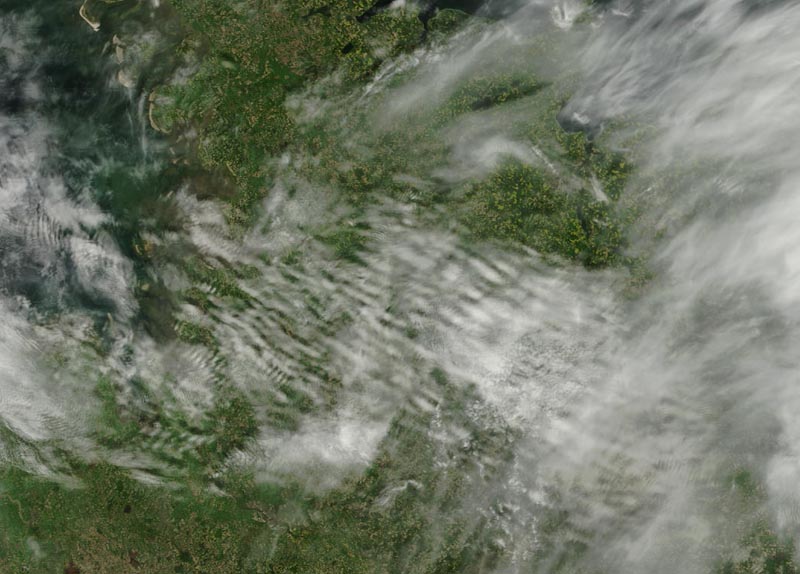 Terra/MODIS2012/13905/18/201210:25 UTC