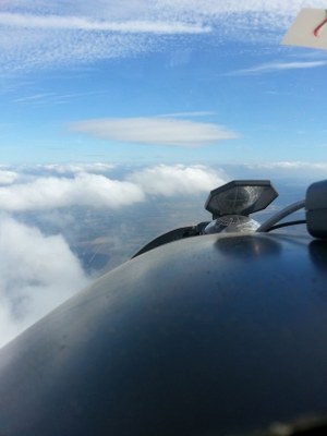 Schöne Lentis über den Wolken