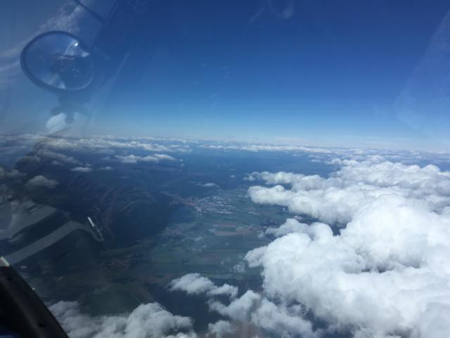 Bild 2 (149-1047LT): Blick Richtung Westen auf Wernigerode, wieder mit Leelücke