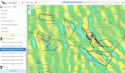 Flugweg und vorhergesagte Steiggebiete von Skysight