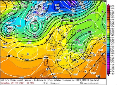 500 hPa Geopotential / Temperatur / Bodendruck, 0 UTC