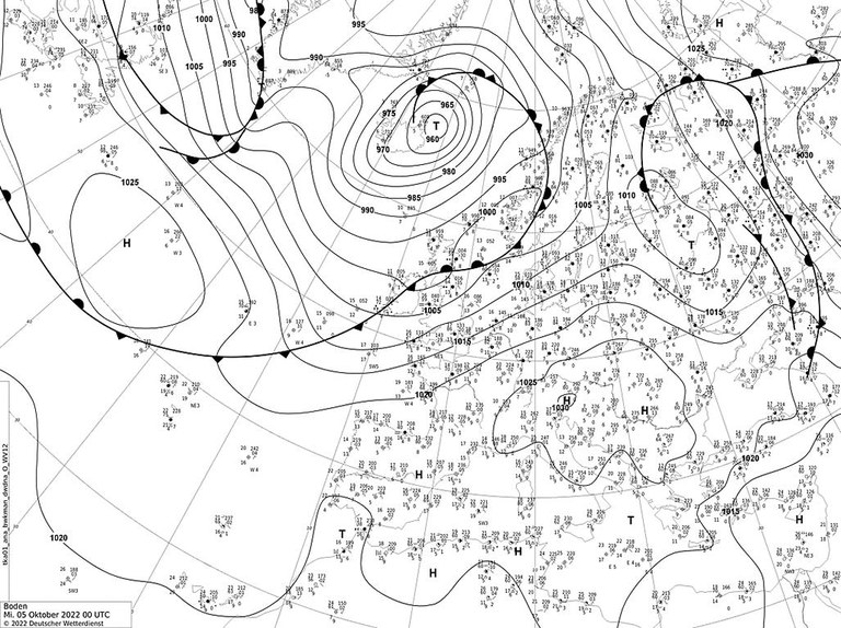 K1024_22100500_DWD_Analyse.JPG